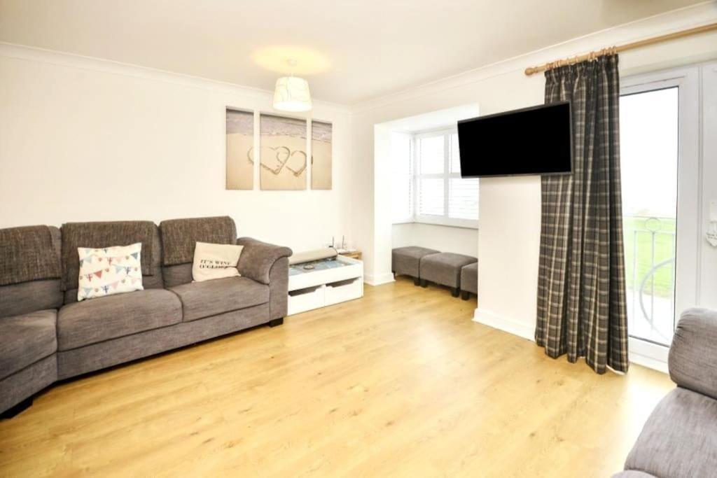 Stunning Seaviews - Beach House - Jacuzzi Bath Tub Littlestone-on-Sea Exterior foto